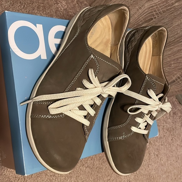 Aetrex Dana sneaker - Picture 5 of 8